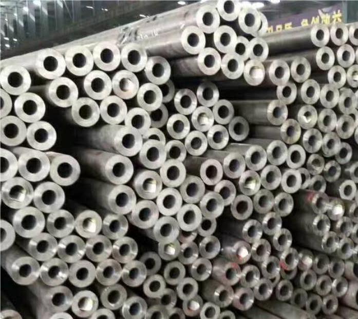 潍坊GB8162结构用无缝钢管