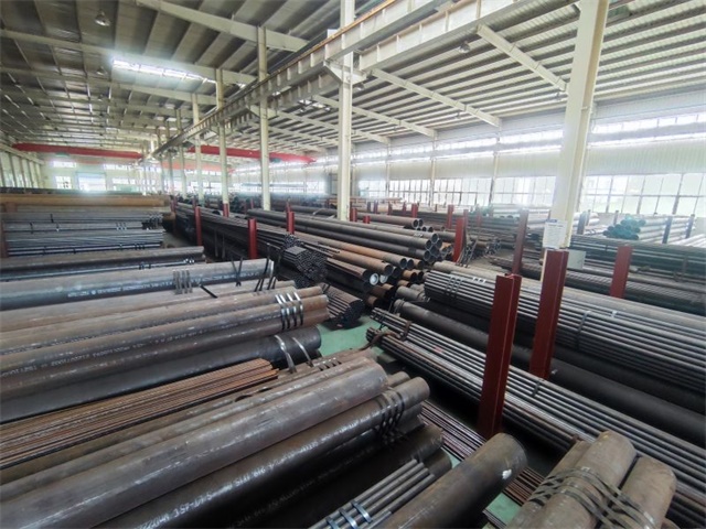 潍坊15CrMoG高压锅炉用无缝钢管